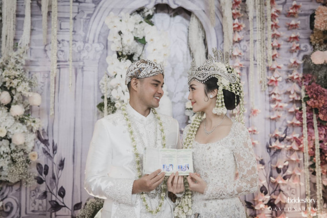 Percuma Gelar Pernikahan Tertutup? Video Akad Nikah Febby Rastanty dan Drajat Djumantara Makin Banyak yang Tersebar di Medsos